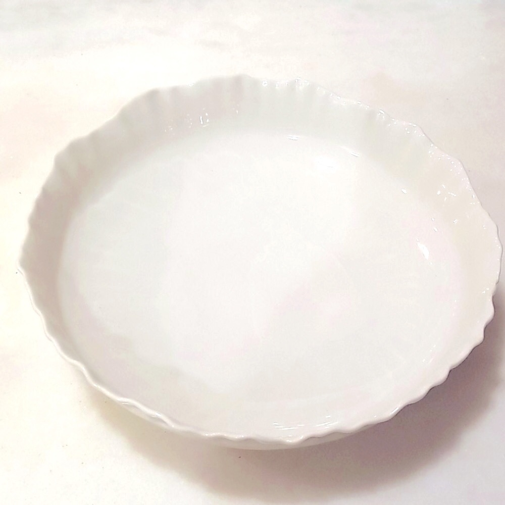 Syracuse China Round Footed Plate w/ Rim Slenda Pattern & Shape,Royal Rideau 9"
